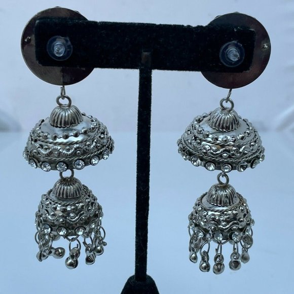 Fashion Earrings Silver Tone Fancy Jewelry Crystal Accents Traditional Earrings - Picture 2 of 11